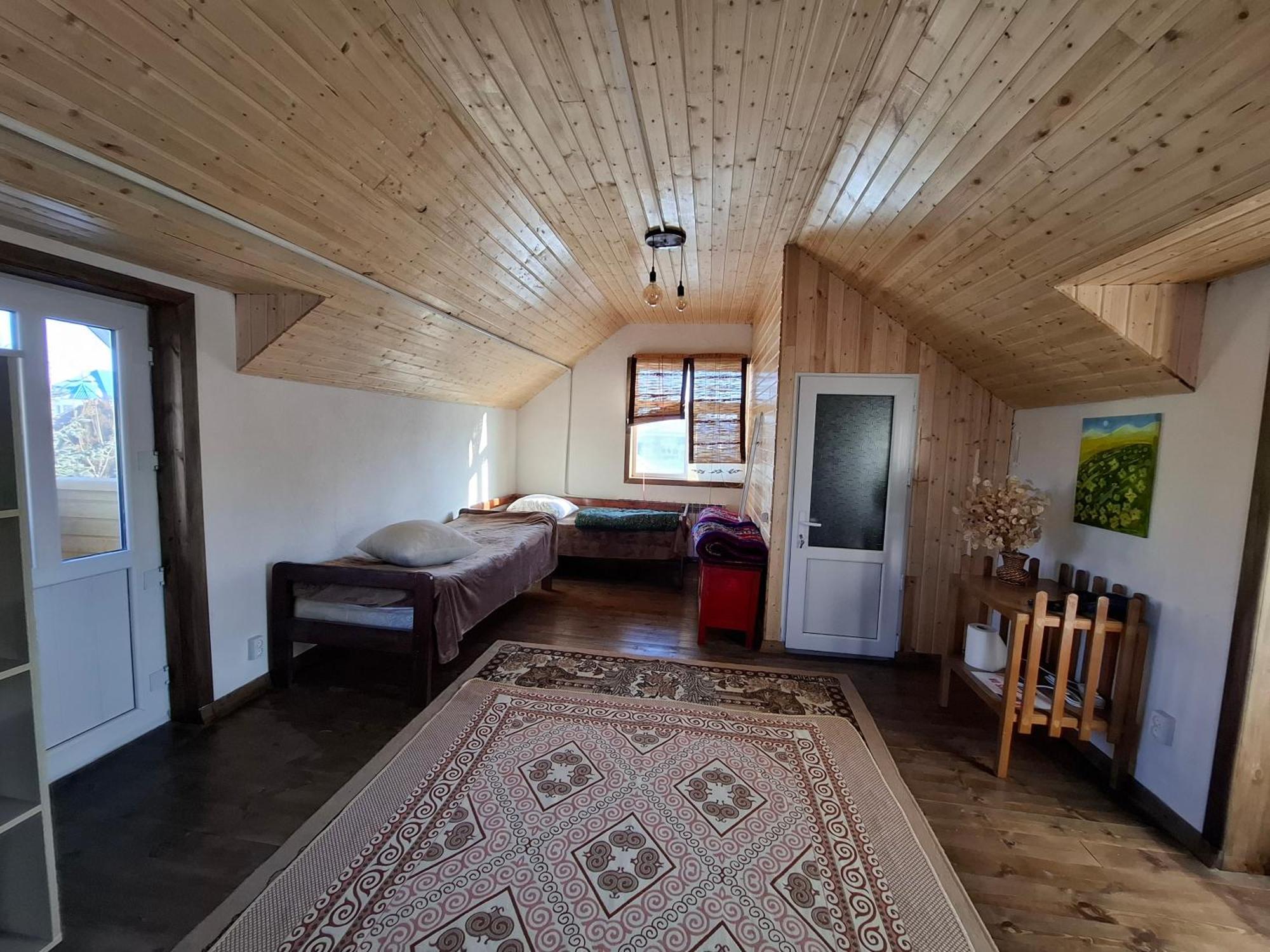 Кемпинг Happy Nomads Yurt Каракол Экстерьер фото